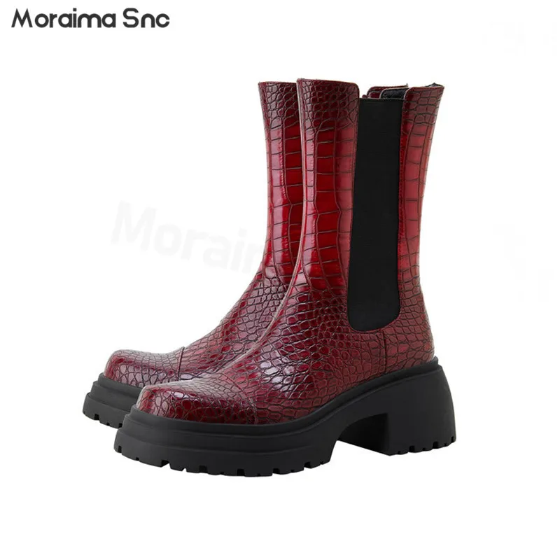 

Crocodile Pattern Autumn Platform Boots Round Toe Thick Heel Large Size High Heel Short Boots Fashionable Chelsea Boot for Women