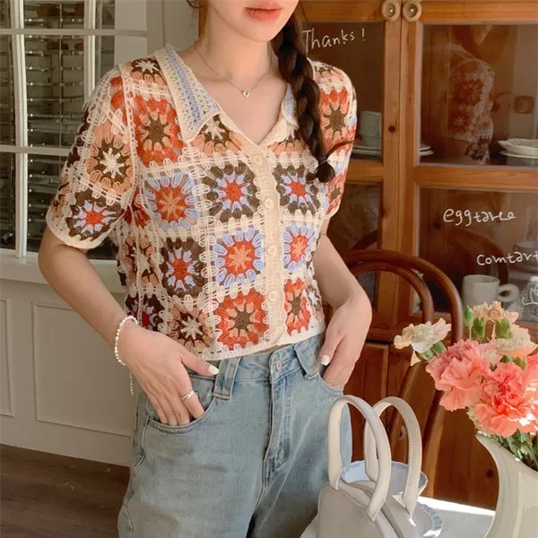 Gagarich Vintage Color Contrast Colorful Crochet Design Short Shirt Woman Elegant Lapel Puff Sleeves Single Breast Versatile Top