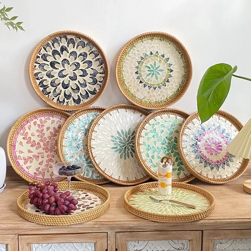 Handmade Natural Rattan Round Shell Tray, Household Cake Bread Breakfast Basket Snacks Fruit Plate, Home Decoration Orname