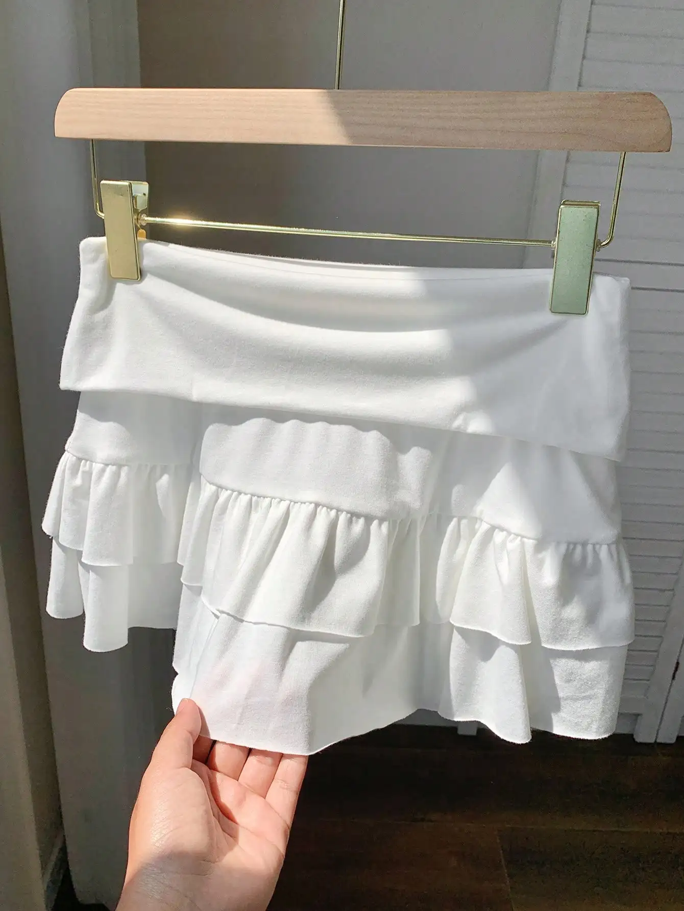 Damen Weißer Rüschen-Minirock für Freizeit oder Party