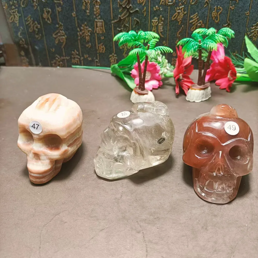 Natural energy Quartz crystal sculpted skull with sculpted Reiki home decor Exquisite gifts and healing