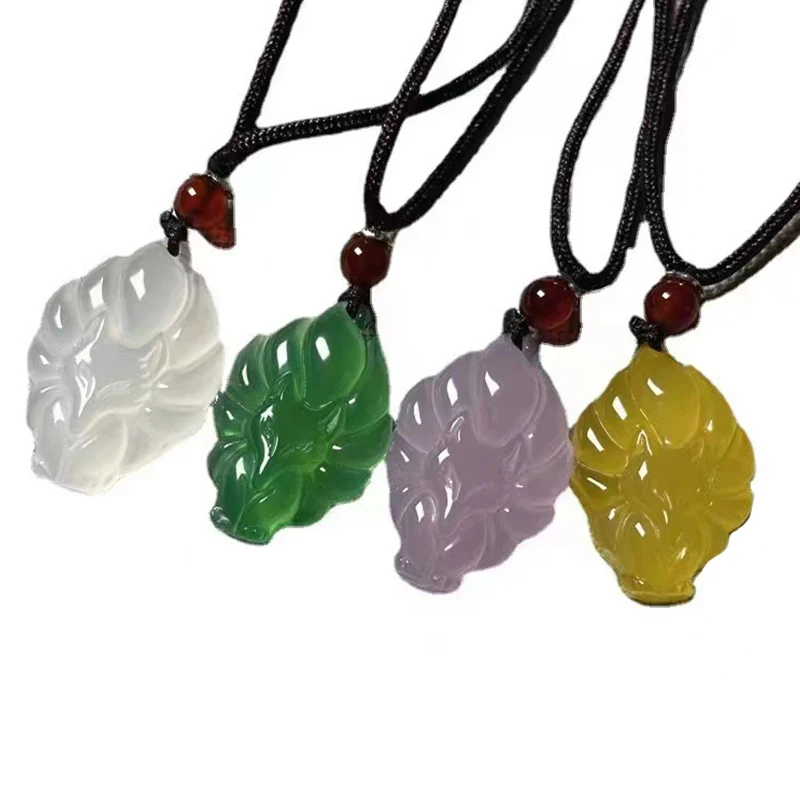 Medium Long Imitation Jasper Hetian Jade Nine Tailed Fox Pendant Good Luck Necklace Queen