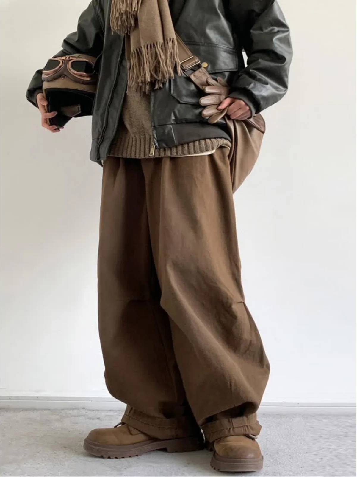 

Ретро-брюки в японском стиле с плиссировкой, унисекс, осенне-зимние, базовые, нейтральные, цвет мальдон-коричневый, повседневные, длинные, прямые штанины