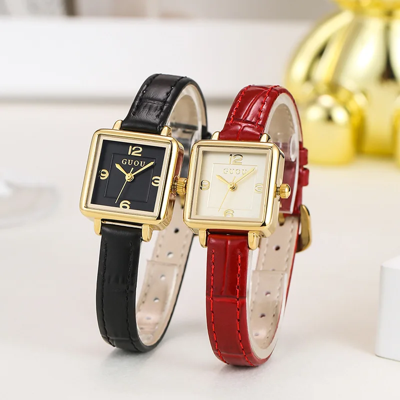여성용 가죽 스트랩 시계, 고급스럽고 고급스러운 석영 손목시계, 작고 세련된 석영 시계, 여성용 액세서리.