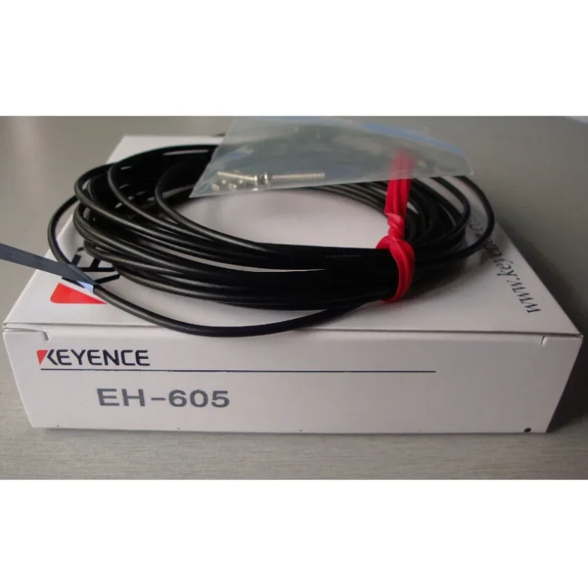 1PC KEYENCE EH-605 EH605 Proximity Sensor New In Box Expedited Shipping In Stock #familitrade