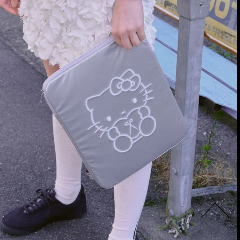 

Ins Wind Large Capacity Hellokittys Embroidered Tablet Bag Anime Kawaii Girls Business Trip Portable KAZUM Laptop Storage Bag