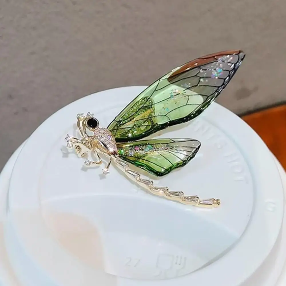 Light Luxury Dragonfly/Butterfly Shaped Brooches Rhinestone Imitation Pearl Jewelry Pin Alloy Badge Pin Clothing Accessories