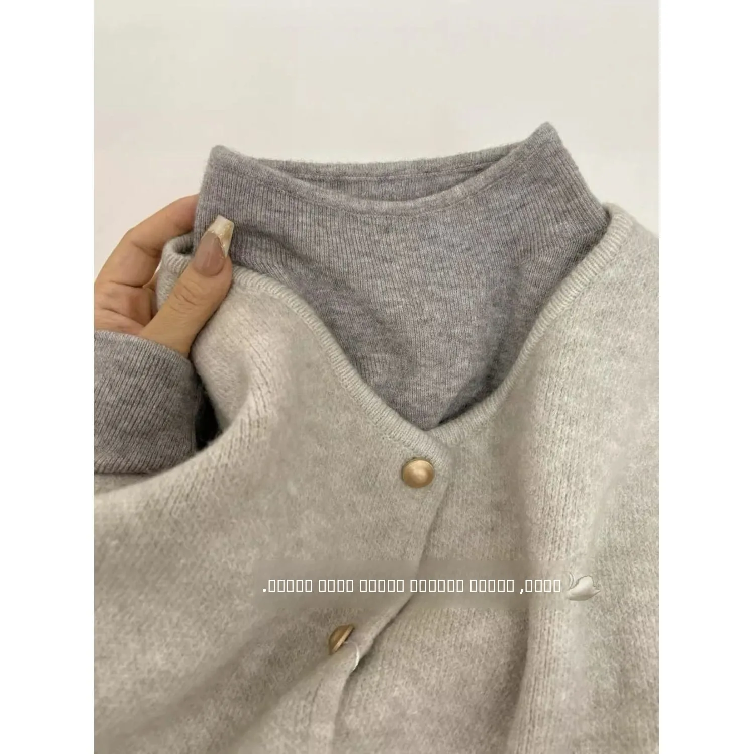 

Высококачественный женский вязаный длинный свитер в европейском стиле, однотонный базовый свитер, внутренняя одежда, осень-зима, облегающий крой для поездок на работу