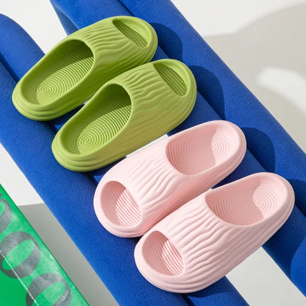 Mute Sole Cloud Like Non Slip Home Men Women Slippers Beige Wood Pattern Comfort Indoor Bath Shower Slides Summer House Footwear