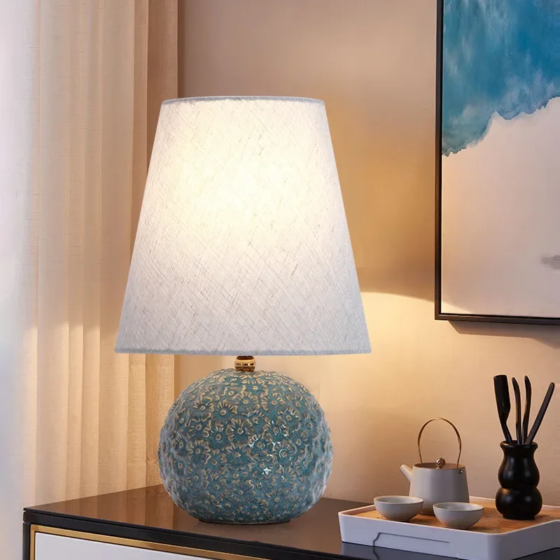 Modern simple ceramic table lamp living room study Nordic creative bedroom decorative table lamp