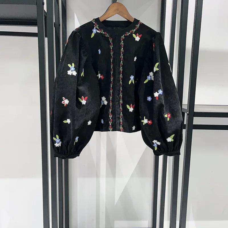 

【Gift Free】Women Velvet Floral Embroidered Jacket 2025 Fall Winter French Niche Style Lantern Sleeve Round Neck Coat