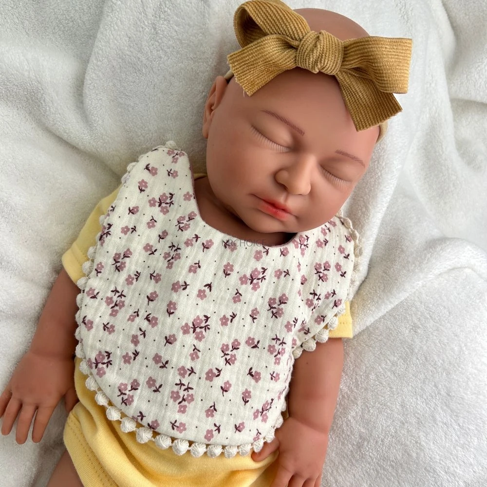 22 بوصة مصنوعة يدويا وزن السيليكون ولدت من جديد طفلة 8.6lb لمسة ناعمة الشعور دمية مقاومة للماء للآباء الحوامل المجموعات