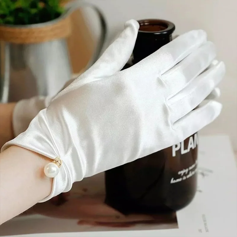 Women Satin Short Sexy Gloves Sunscreen Summer Anti-UV Elastic Thin Mittens Driving Full Finger Red White Black Dress Gloves