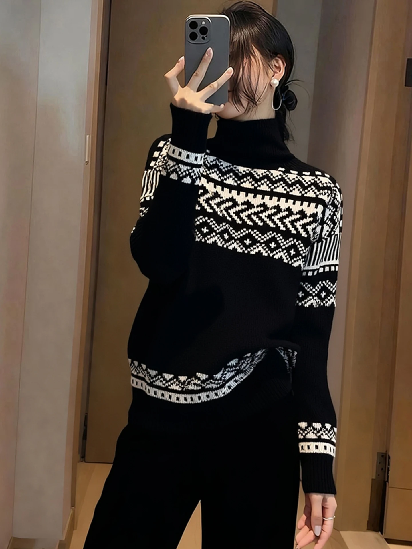 Faionable High Ne Knitted Sweater Long Sve Camere Contrast Color Design Korean Sle Loose Fit Commute Suitable