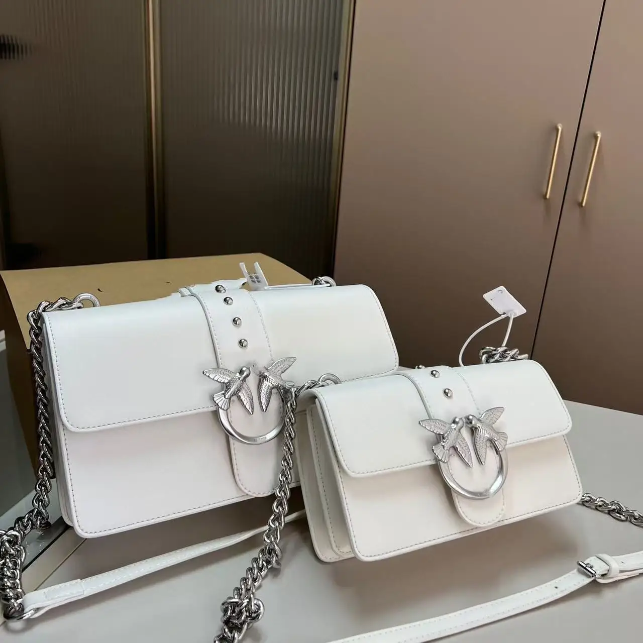 Bolso de Mano Clásico para Mujer, Diseño de Doble Solapa, Piel Lisa, con Cadena Desmontable y Correa Ancha para Uso Diario Informal