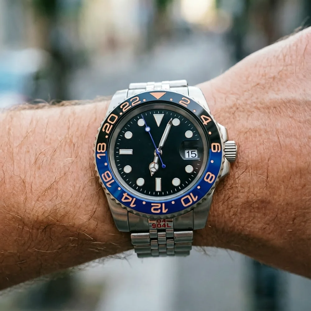 40mm GMT Diving Watch Accessories of Men Automatic Mechanical Fit NH35 Movement Ceramic Bezel Jubilee Band Luminous Date