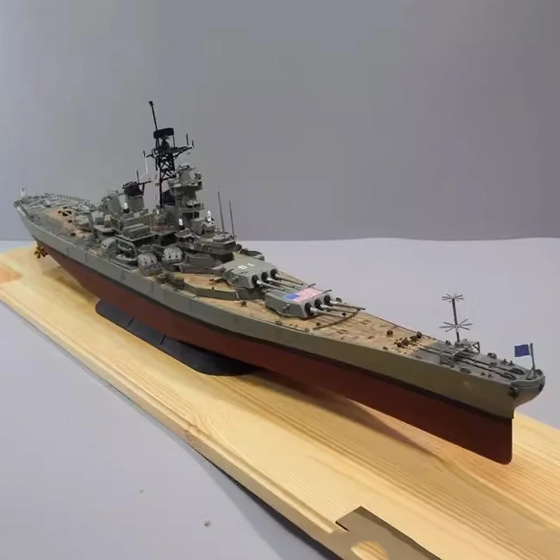 Acorazado pesado de clase Iowa de EE. UU., modelo de barco con acabado de plástico, adornos de modelo de barco estático, decoración del hogar, colección náutica, 1/350