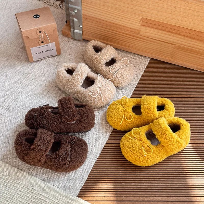 

Детская повседневная плюшевая обувь для девочек, зима 2021, новая модная нескользящая универсальная обувь принцессы в корейском стиле с мягкой подошвой