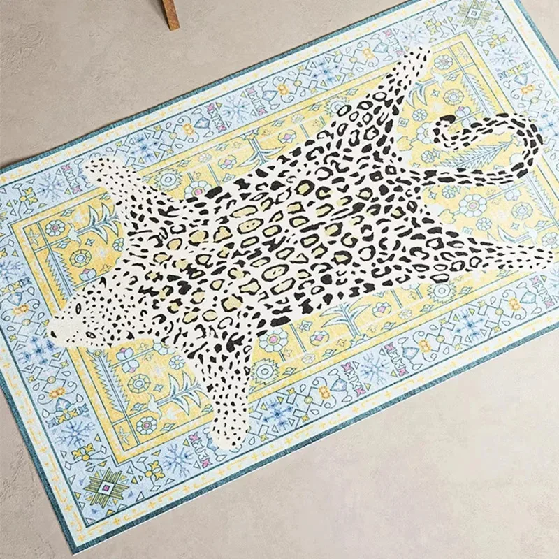 VIKAMA Tiger Print Rug Living Room Bedroom Decorative Rug Soft Comfortable Machine Washable Home Decor Rug