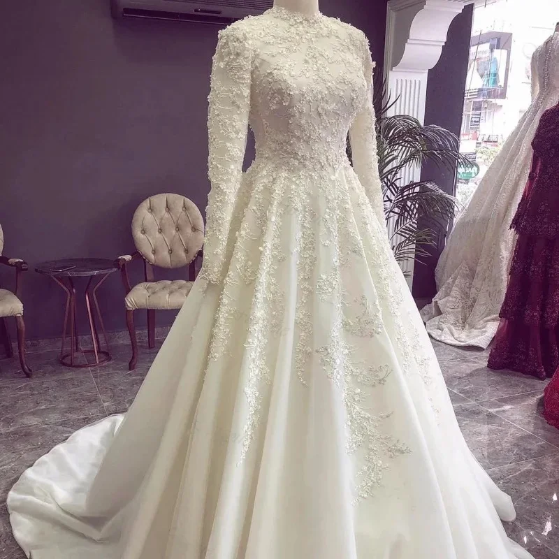 

High Neck Long Sleeves Appliqued Lace Illusion Back Mermaid Vestido De Noiva Stunning Cap Sleeve Wedding Dresses Formal Gowns