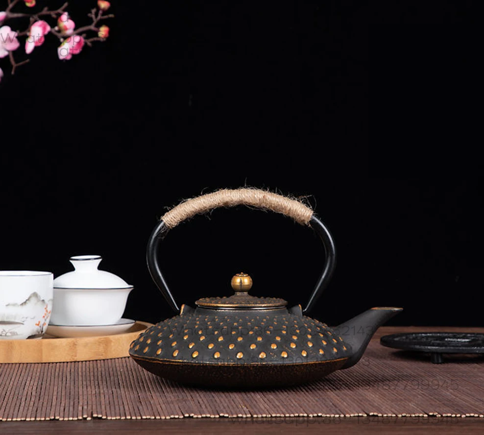 1PCS NEW    800ML Cast Iron Teapot  Boiling Kettle Beauty Health Pig Iron Boiling Water Pot Retro Tea Set