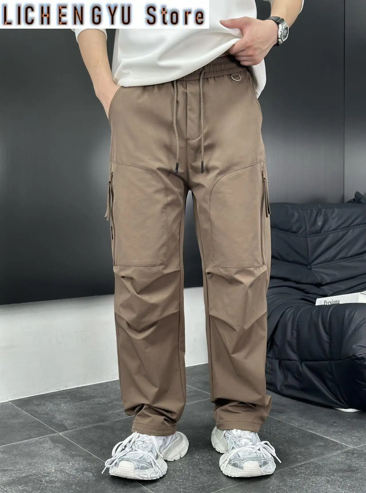 Men's Workwear Straight Leg Pants American Styles Multiple Pockets Loose Wide Leg Trousers Outdoor Sports Paratrooper Pants