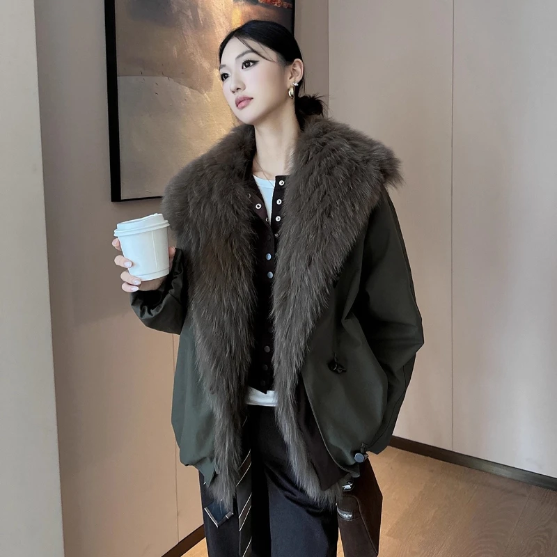 Fox Fur Collar Detachable Pie Overcomes 2026 Winter New Fashionable Temperament Elegant Navy Collar Casual Fur Coat for Women