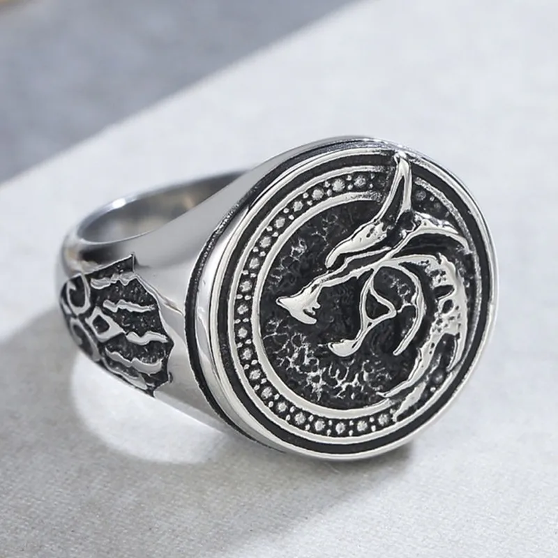 Trendy Masculine Wolf Pattern Carved Stainless Steel Rings for Men Cool Finger Bands Hiphop Accessories sizes 7,8,9,10,11,12,13