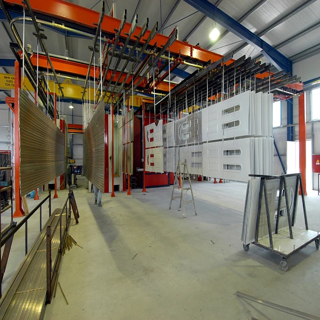 Lini Produksi Penyemprotan Furnitur Kayu Penyemprotan Elektrostatik Peralatan Pelapisan Otomatis Efisiensi Tinggi