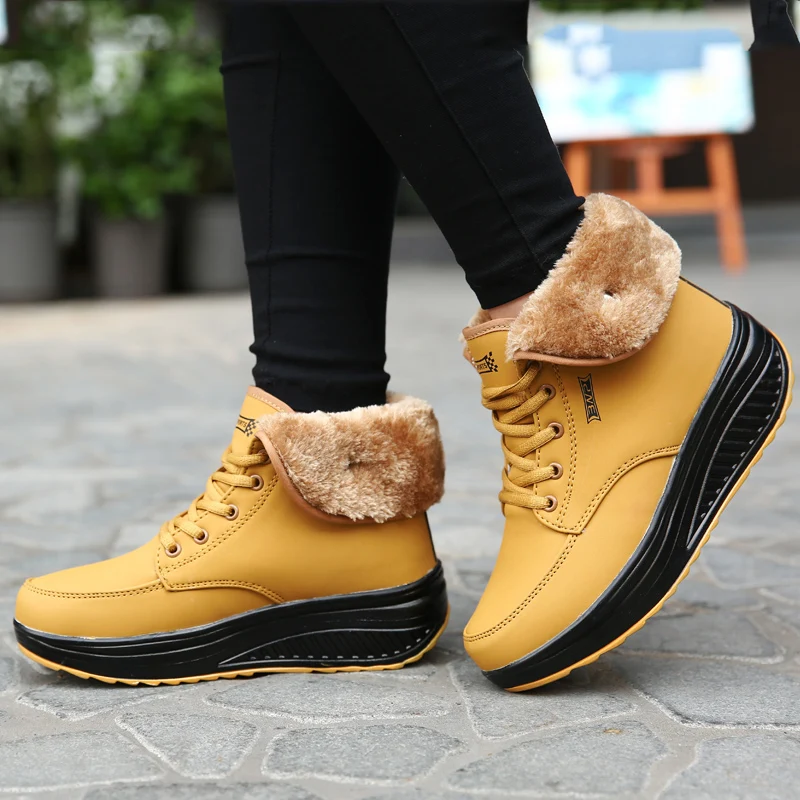 New Women Boots Chunky Platform Sneakers Warm Plush Lace Up Women Winter Shoes Ankle Boots Female Plus Velvet Swing Snow Boots