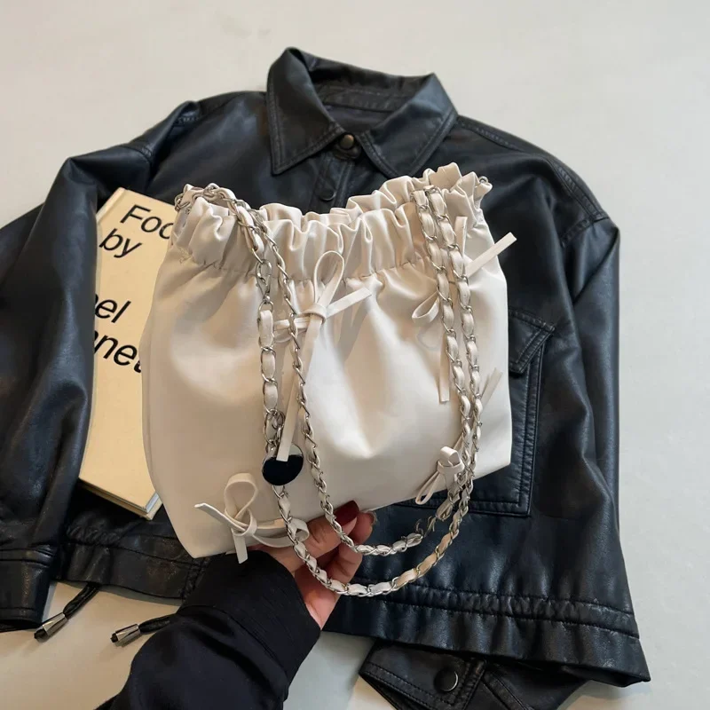 Stylish gentle chain small bag versatile ins shoulder messenger bag bucket bag