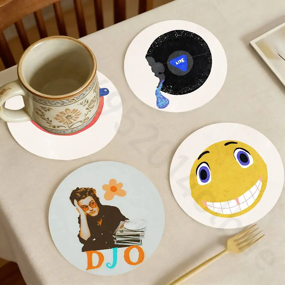 

Fashion Singer D-Djo Wooden Theme Desktop Heat Mats Home Decor Coffee Mug Coasters For Office Restaurant