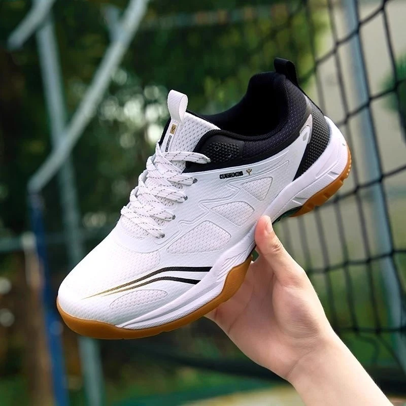 

New 2025 Comfort Anti-Friction Sports Shoes Lightweight Breathable Table Tennis Shoes Unisex Universal Training Table Tennis Sho