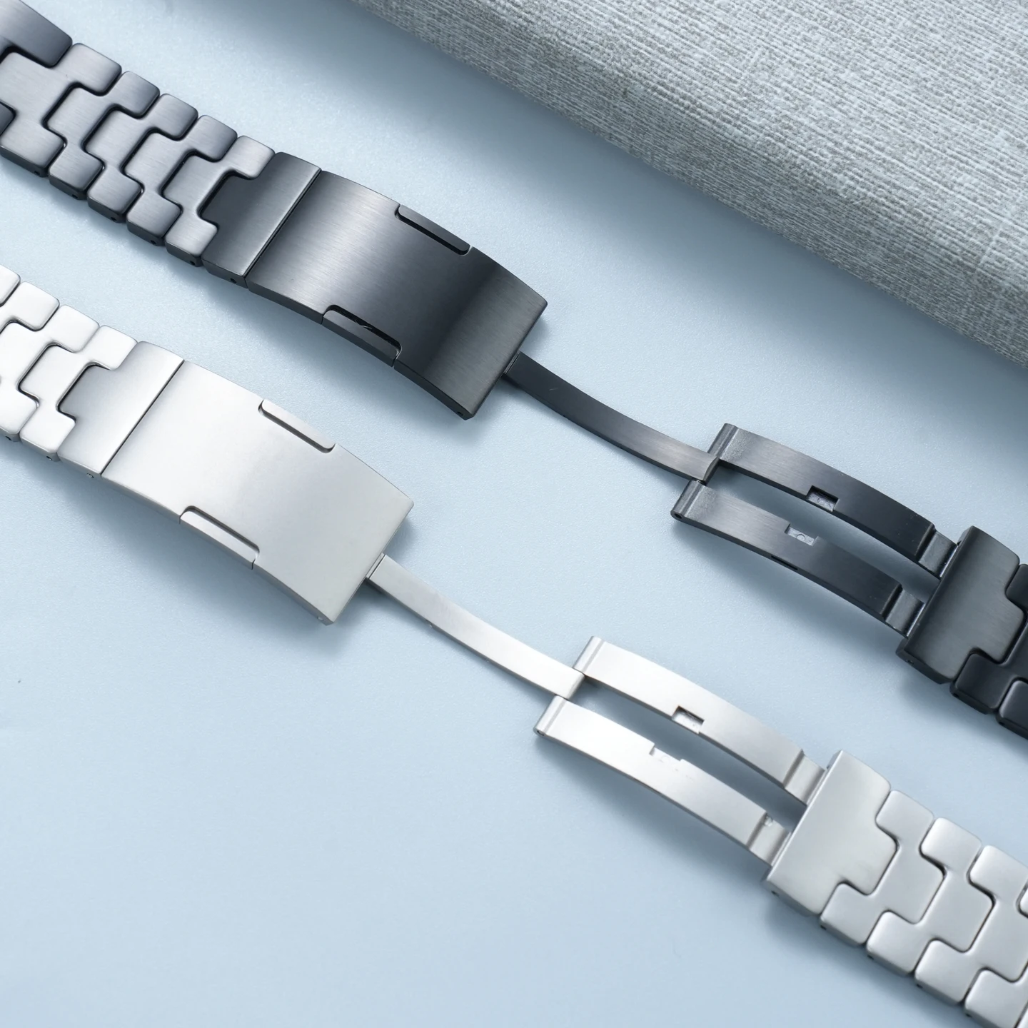 GBD-H2000 สายรัดข้อมือโลหะกันน - Smartwatch Casio Watches For Men บทวิจารณ์และราคา