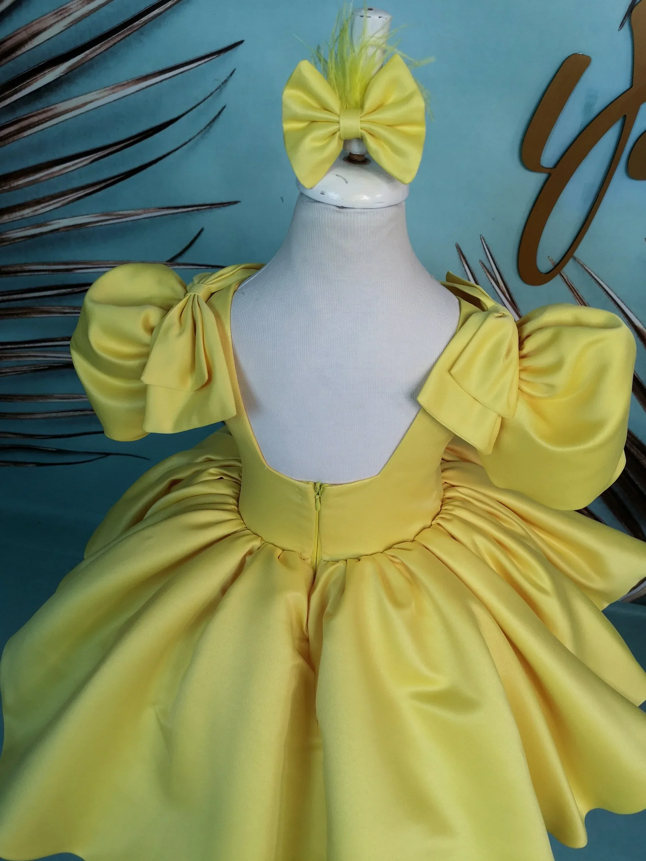 Customized Yellow Satin Flower Girl Dress for Wedding Puffy with Bow Princess Prom Gown Kids Birthday First Communion Dress