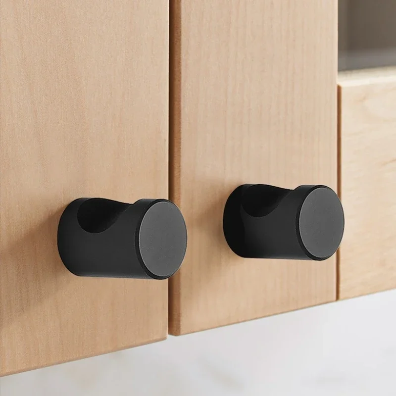 ミニマリストモダン家具ワードローブドア引き出しロングプルハンドル浴室キャビネット用ブラックアルミニウム合金