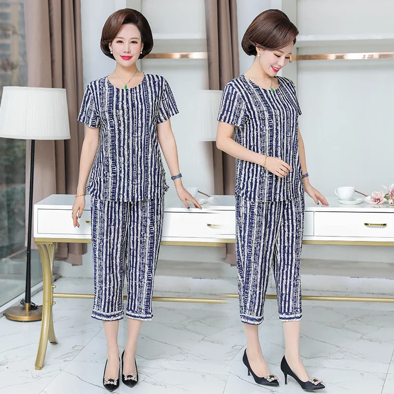 2 Pcs Sets Middle-aged and Elderly Women\'s Suits Vintage Fashion Print T-shirt Tops & Casual Pants Mother Summer Clothing