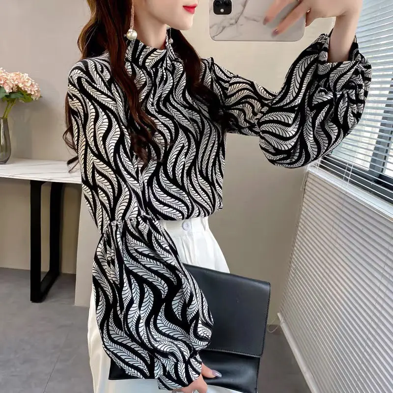 Vintage Printed Chiffon Striped Lantern Sleeve Blouses Women Clothing 2022 New All-match Casual Tops Autumn Office Lady Shirt