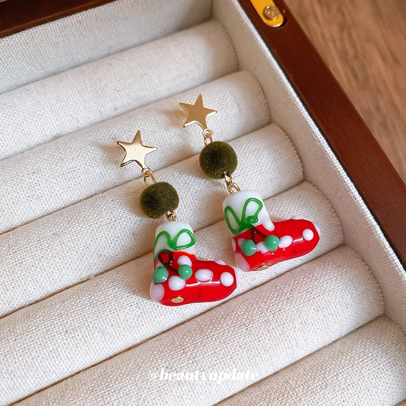 Star Christmas stockings earrings women's niche Christmas creative earrings light luxury high-end earrings autumn and winter