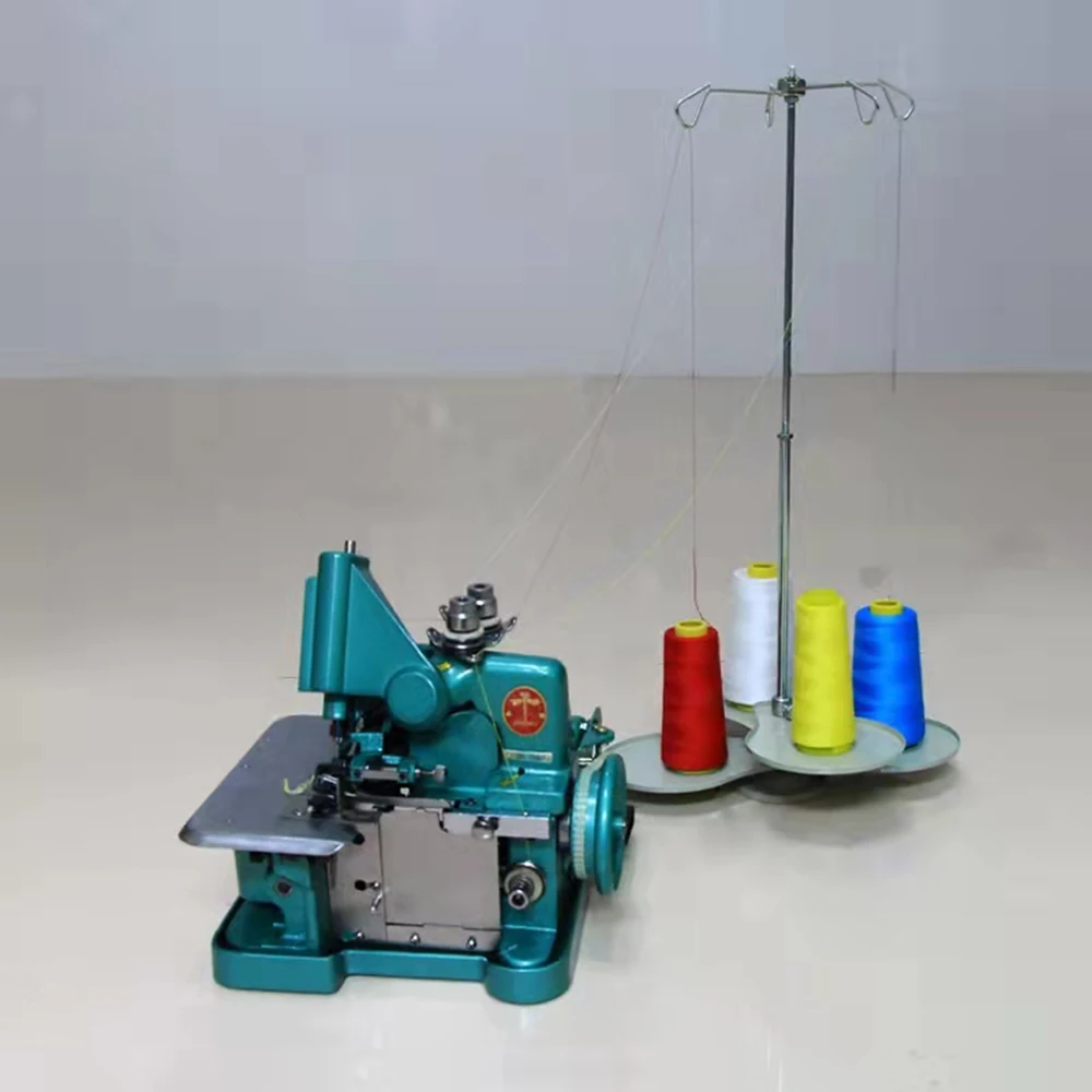 Overlock machine household small four-thread three-thread hemming old-fashioned overlock sewing machine overlock machine