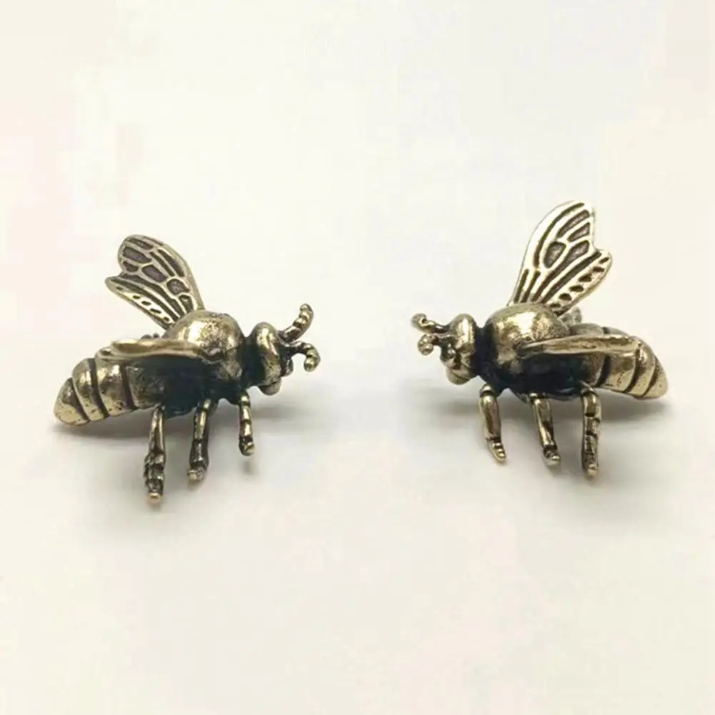 Bee Collectible Figurine Brass Bee Figurine Metal Bee Figurine Sculpture Desktop Decoration Ornament Festival for Tea