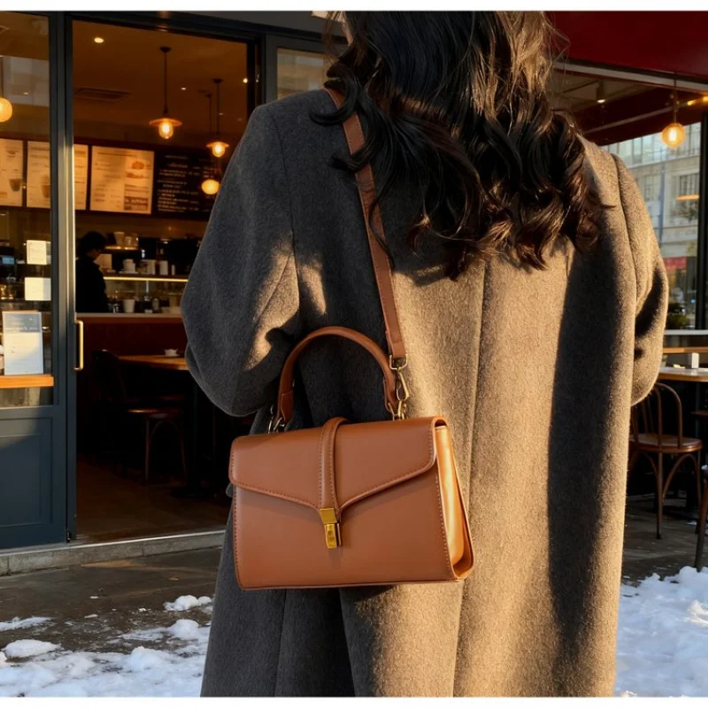 

Luxury Ladies Trendy Leather Shoulder Bag Commuter Classic Elegant Women's Casual Simple Vintage Handbag