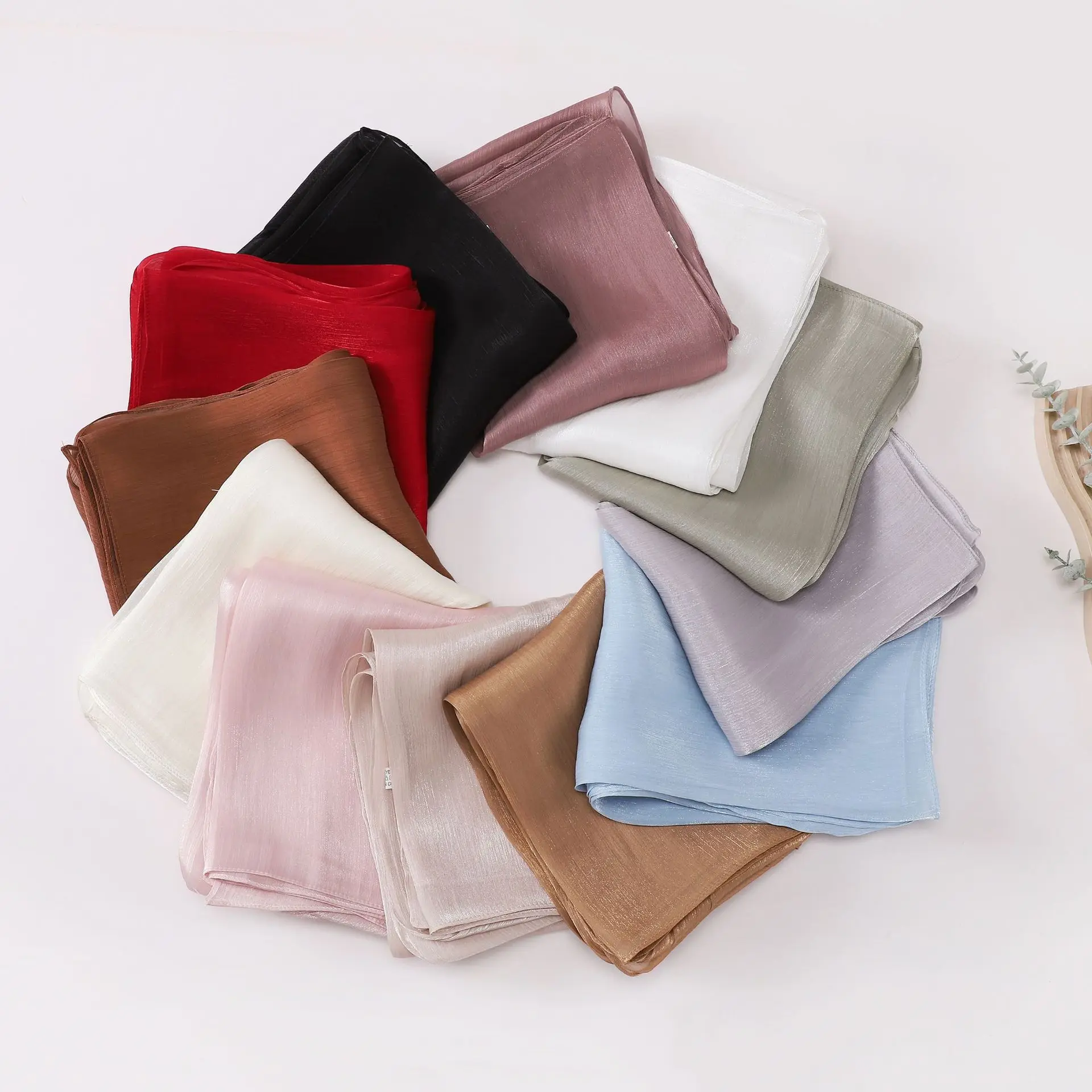 

New Shimmer Shiny Scarf Crinkle Scarves Wrap Shawls Women Muslim Hijab Crepe Bandanas Headband Bufanda Foulard Turbante Mujer