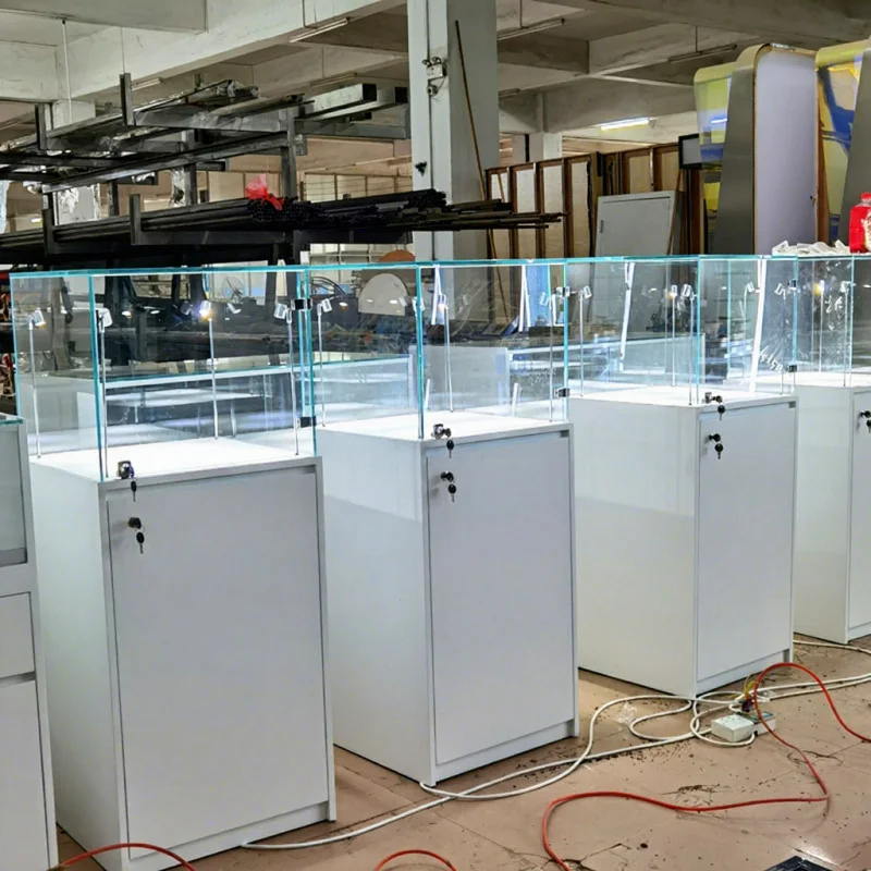 

Customize.High End Glass Display Tower Commercial Retail Store Furniture Cabinet China Manufacturers Display with Shelves D