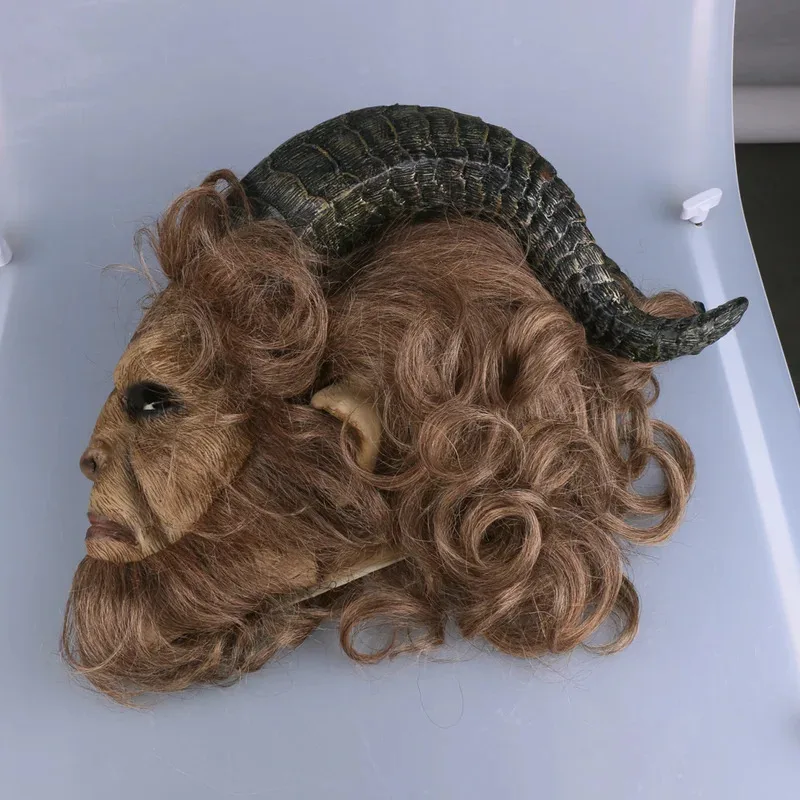 2017 حار فيلم الجمال والوحش آدم الأمير قناع تأثيري الرعب قناع اللاتكس الأسد خوذة حفلة الهالوين #5