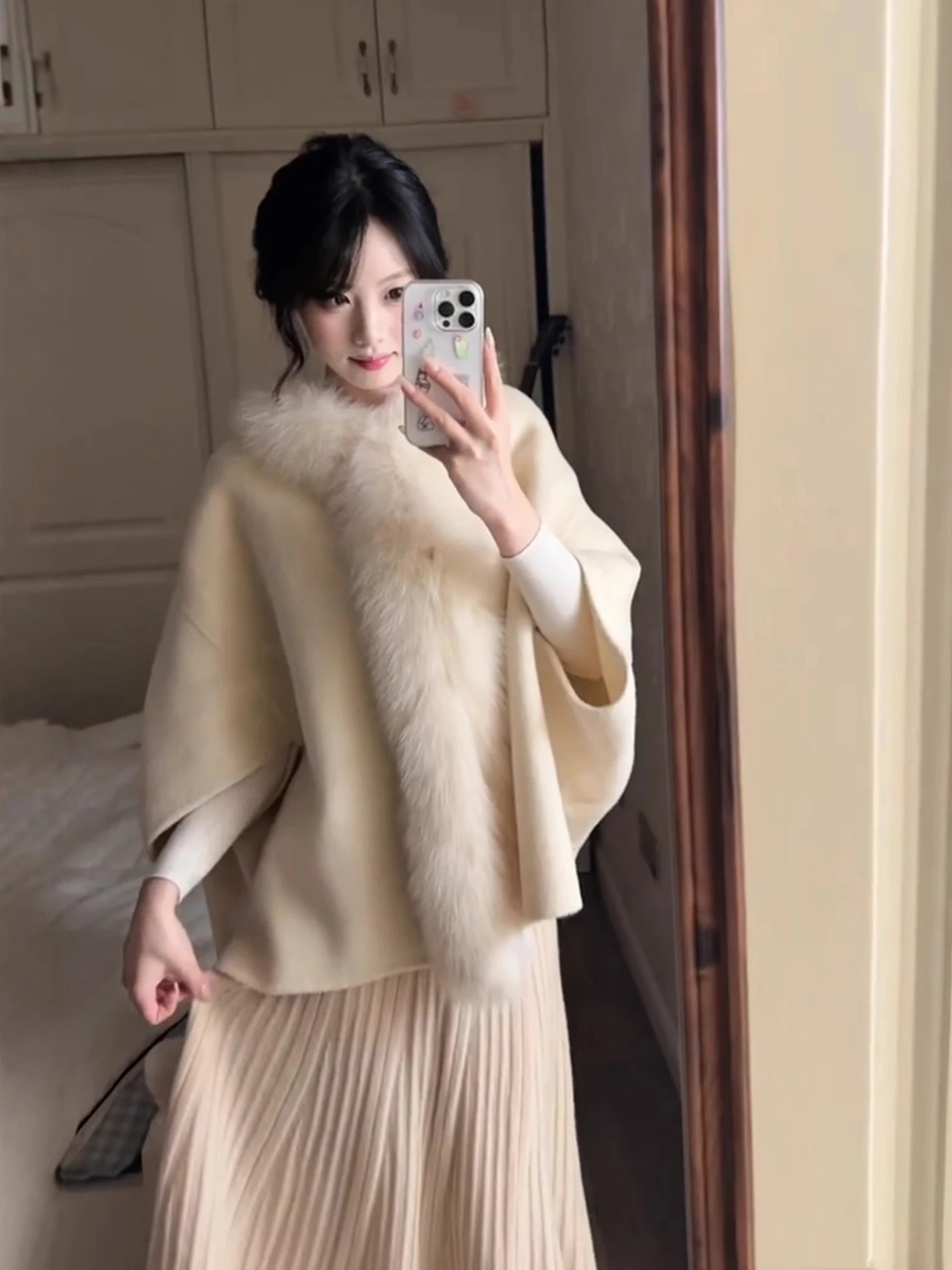 

Комплект XZY больших размеров: модный топ с меховым воротником и драпировкой, а также юбка для женщин, стройнящие фигуру, для зимы