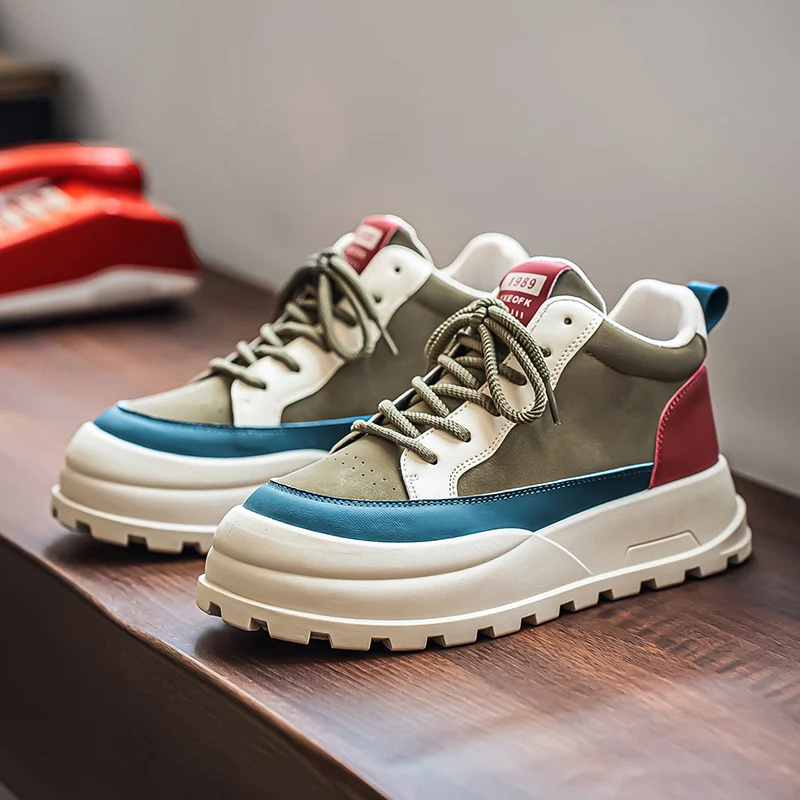 【Ventes directes d'usine】 Chaussures de planche de vêtements de travail rétro 2025 nouvelle tendance chaussures décontractées respirantes polyvalentes à semelles épaisses