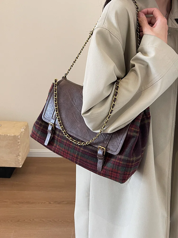 Autumn Winter Tweed Tote Bag 2023 Trendy Plaid Patchwork Leather Women Chains Shoulder Pack Large Capacity Handbag Female