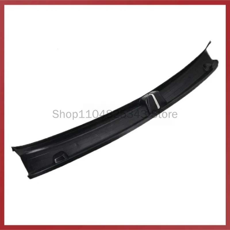 Applicable to Tesla's 25-year renewal of Y sill strips, trunk sill strips, side guards, anti-kick pads, cross-border spot