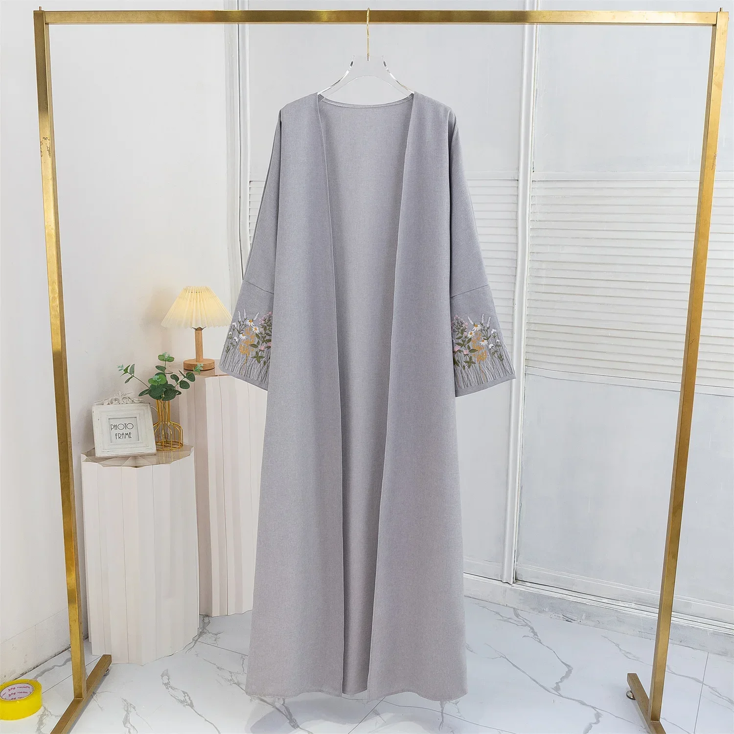 Open Front Abaya Embroidery Floral Long Sleeve Maxi Length Women\'s Clothing Muslim Cardigan Abayas Out Kaftans Women Jilbabs